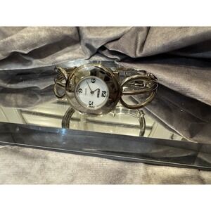 Pedre Watch Womens‎ Open Link Silver Tone bangle Watch Needs Battery
